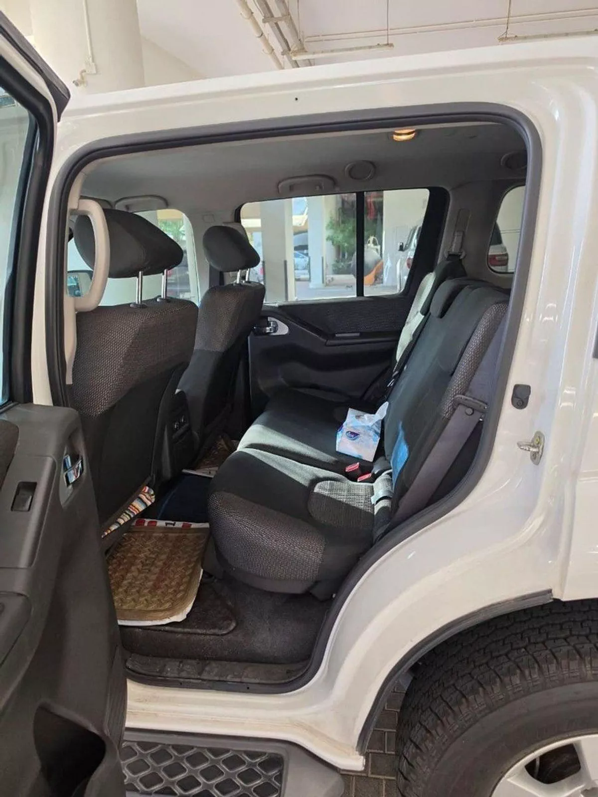 Nissan Pathfinder V6 Nissan Pathfinder 2015 GCC specs-10-0