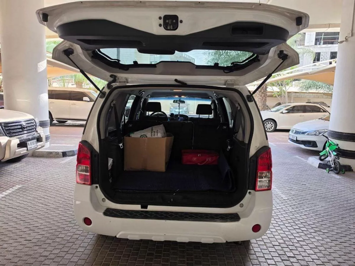Nissan Pathfinder V6 Nissan Pathfinder 2015 GCC specs-12-0