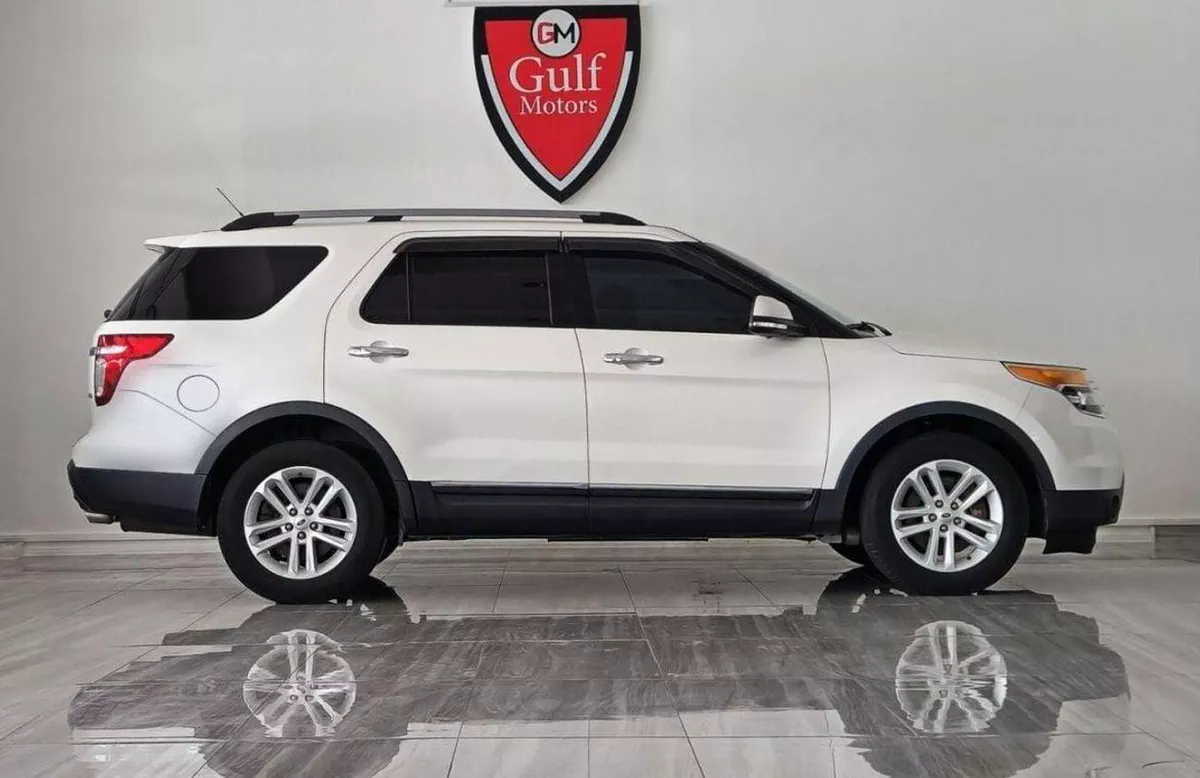 Ford Explorer LIMITED 2.0L-4CYL - FULL OPTION EXCELLENT CONDITION JAPANESE SPECIFICATION-2-0