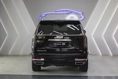 2025 - Cadillac Escalade Sport Platinum V8 for 444,000.00 AED-3