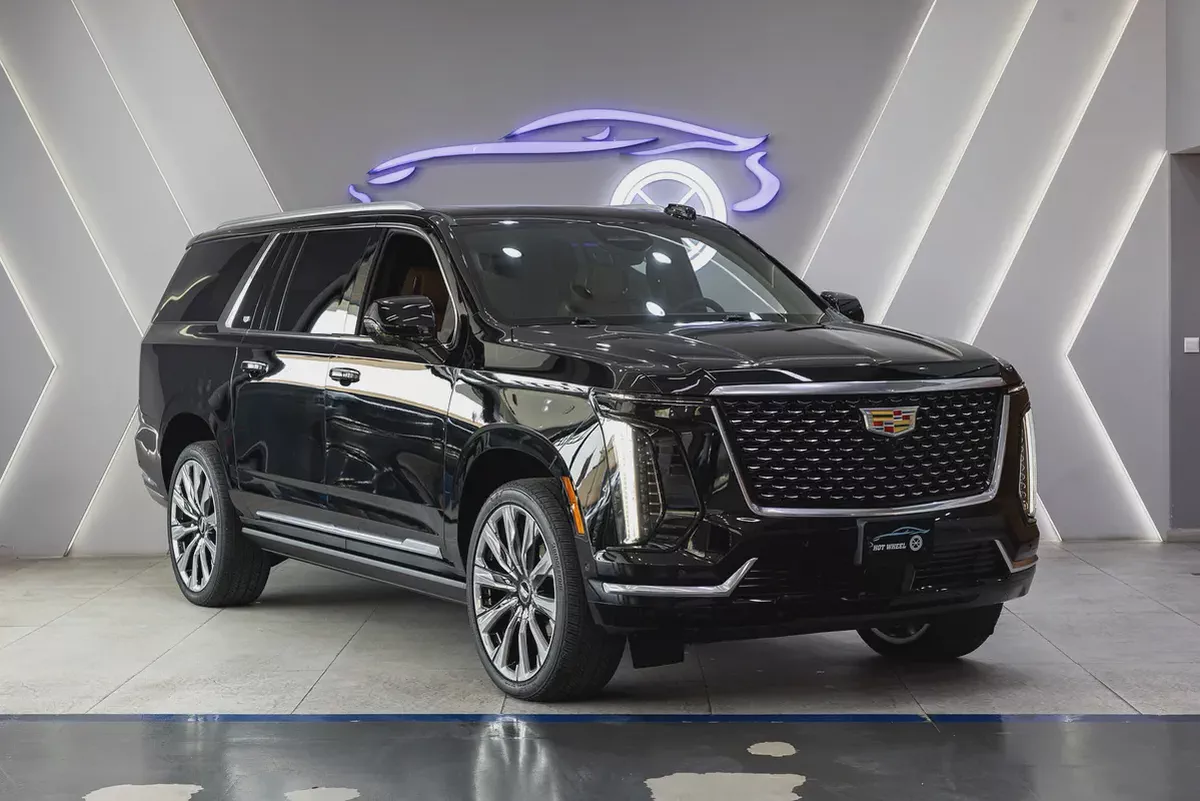 2025 - Cadillac Escalade Sport Platinum V8 for 444,000.00 AED