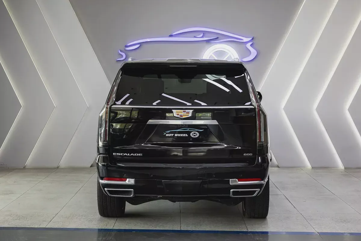 2025 - Cadillac Escalade Sport Platinum V8 for 444,000.00 AED-3-3