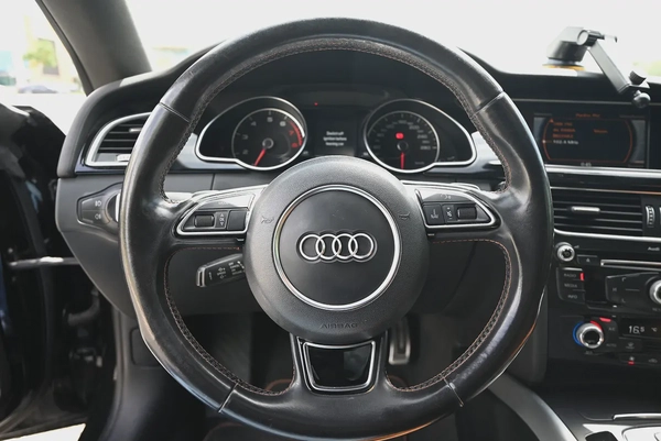 0% DP - S-LINE AUDI A5 2016 - ACCIDENT FREE - GCC