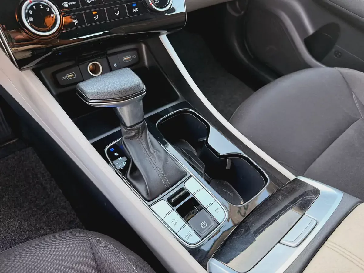 Hyundai Tucson 2022 GCC Specs 2000 CC-16-16