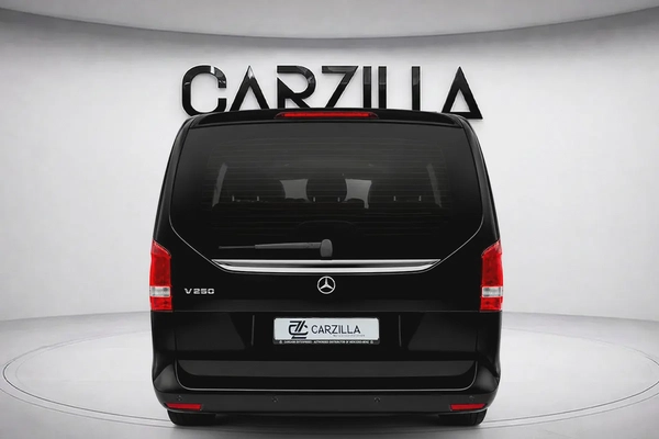Mercedes-Benz V250 2018 l Gargash l Premium Van l AED 1,852 P.M l 0% Downpayment