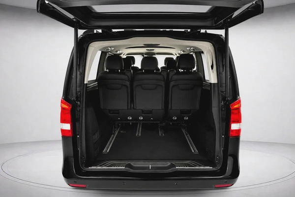 Mercedes-Benz V250 2018 l Gargash l Premium Van l AED 1,852 P.M l 0% Downpayment