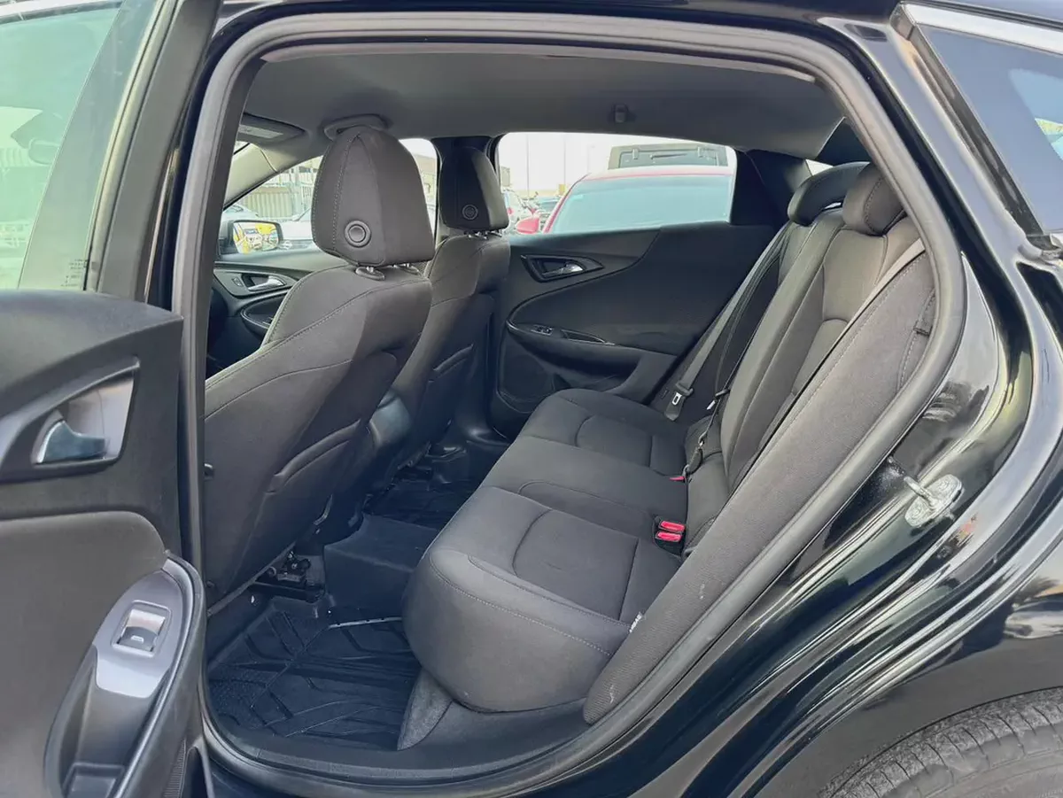 Chevrolet Malibu 2019 American Specs-10-10