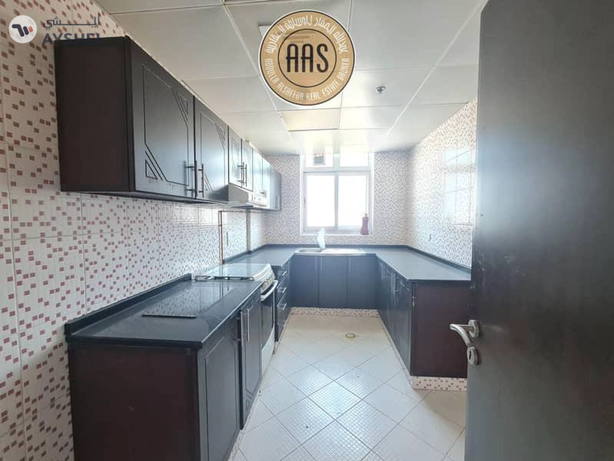 Close To Carrefour 2Bhk With Store Rooms 1 Payment Family Building-3-3