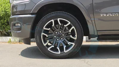 ( V8 5.7L / For Export ) 2026/2026 RAM 1500 Limited Longhorn Crew Cab eTorque GCC BRAND NEW-19