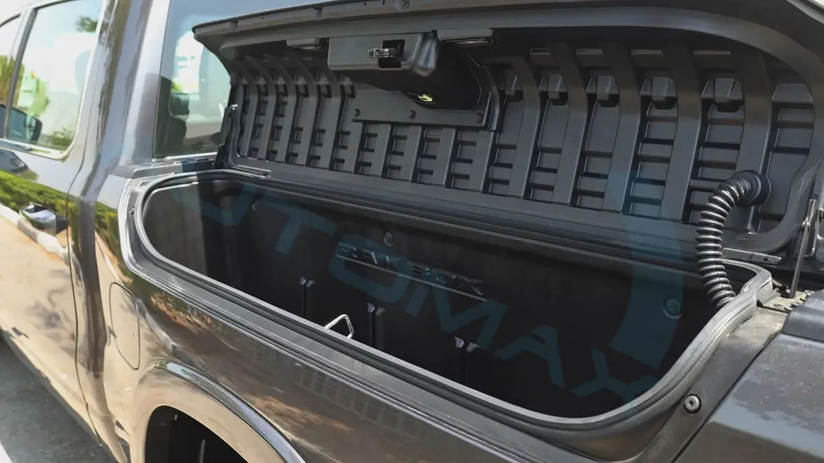 ( V8 5.7L / For Export ) 2026/2026 RAM 1500 Limited Longhorn Crew Cab eTorque GCC BRAND NEW-16-16