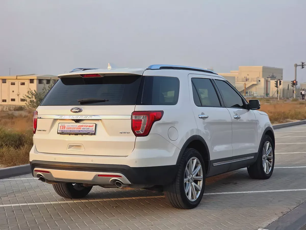 2017 Ford Explorer Limited - GCC Specs, Full Service History, Excellent Condition-6-6