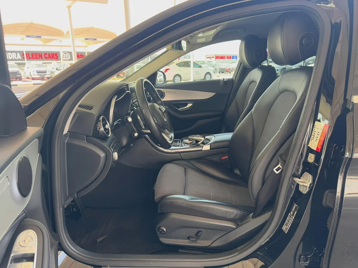 Mercedes-Benz C-Class C250, 2016, Japanese Specs-12-12