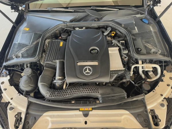 Mercedes-Benz C-Class C250, 2016, Japanese Specs