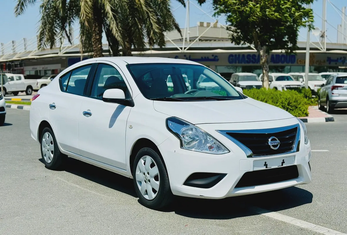 Nissan Sunny 1.5L GCC 2023 Very good Condition Chrome Edition