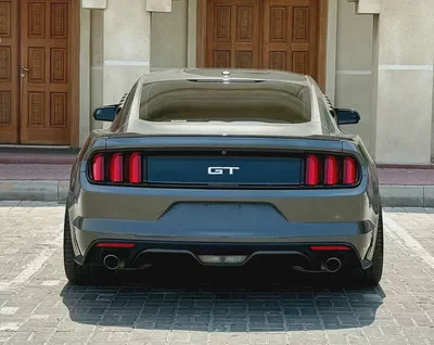 2017 Ford Mustang GT - American Specs - Performance V8-4