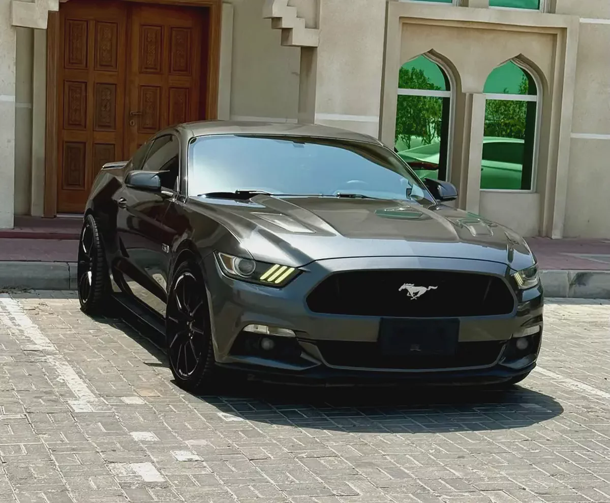2017 Ford Mustang GT - American Specs - Performance V8-12-12