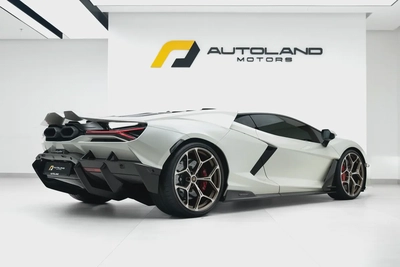 2024 LAMBORGHINI REVUELTO – FULL CARBON FIBER, STUNNING SPEC, MAIN DEALER WARRANTY  SERVICE-1