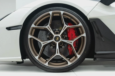 2024 LAMBORGHINI REVUELTO – FULL CARBON FIBER, STUNNING SPEC, MAIN DEALER WARRANTY  SERVICE-5