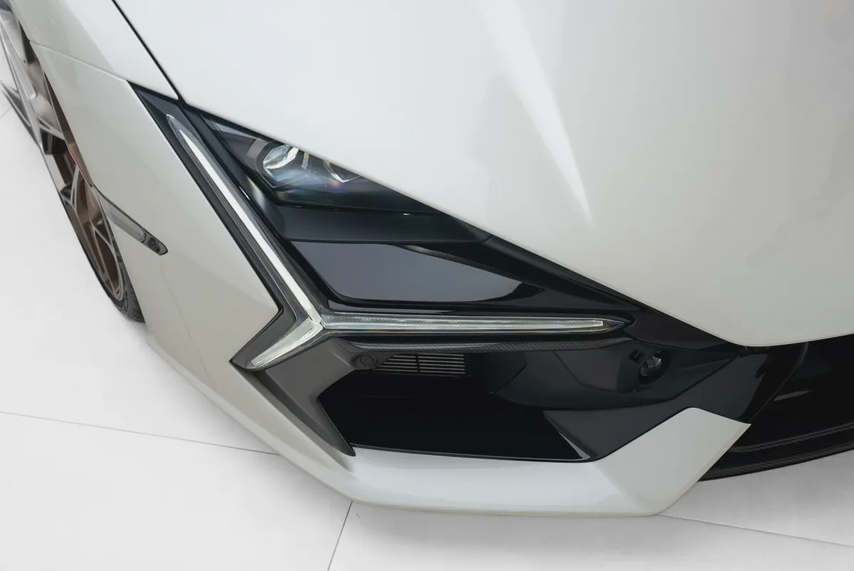2024 LAMBORGHINI REVUELTO – FULL CARBON FIBER, STUNNING SPEC, MAIN DEALER WARRANTY SERVICE
