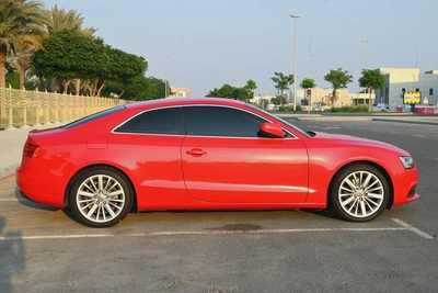 0% DP - FSH - FIRST OWNER - AUDI A5 COUPE 4WD - GCC SPECS-6