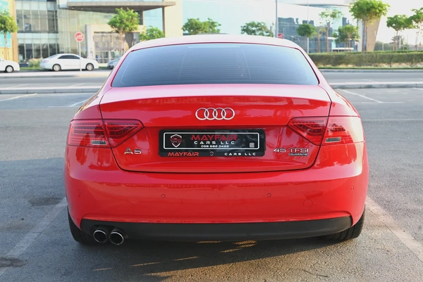 0% DP - FSH - FIRST OWNER - AUDI A5 COUPE 4WD - GCC SPECS