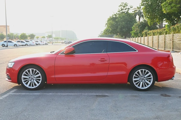 0% DP - FSH - FIRST OWNER - AUDI A5 COUPE 4WD - GCC SPECS