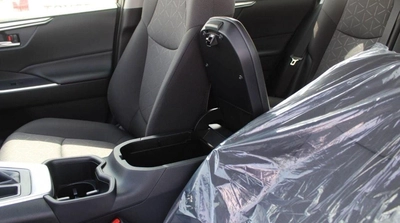 Toyota RAV4 LE RAV4 2.0L 2025-15