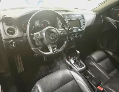 2.0 TSI . 4Motion . GCC Specs . Full Option-7