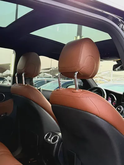 (2016) MERCEDES// GLC250// FULL OPTION//GCC//EXCELLENT CONDITION//-18