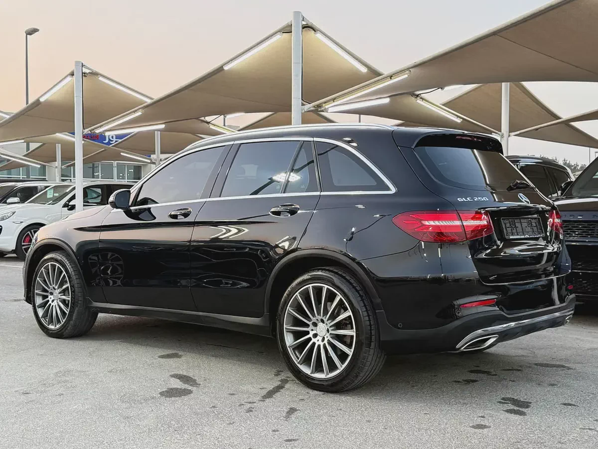 (2016) MERCEDES// GLC250// FULL OPTION//GCC//EXCELLENT CONDITION//-7-7