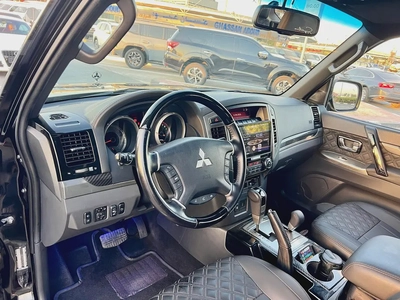 MITSUBISHI PAJERO SIGNATUE 2020 GCC-12
