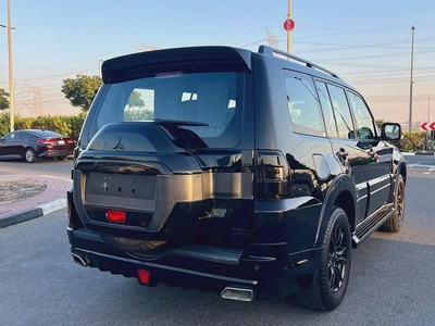 MITSUBISHI PAJERO SIGNATUE 2020 GCC-4