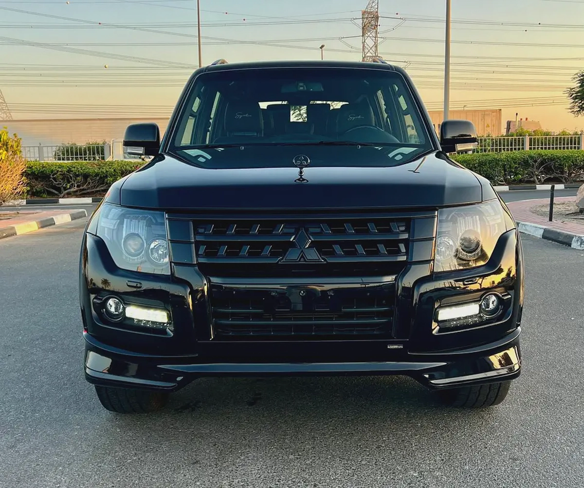 MITSUBISHI PAJERO SIGNATUE 2020 GCC-1-1