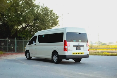 High-Roof 13-Seater Passenger Van | Automatic | GCC Specs | Ref#T28025-3