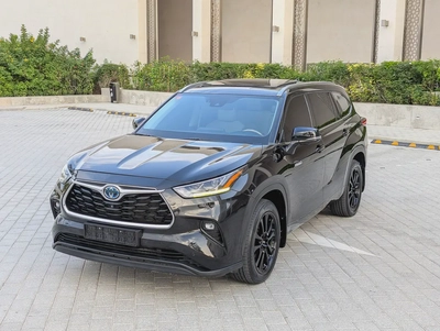 Toyota Highlander VXR Hybrid 2021 - GCC Specs - Pristine Condition-1