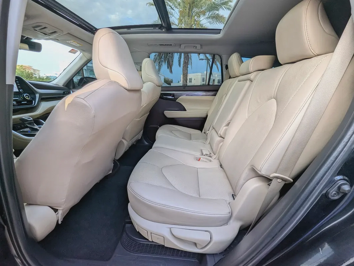 Toyota Highlander VXR Hybrid 2021 - GCC Specs - Pristine Condition-5-5