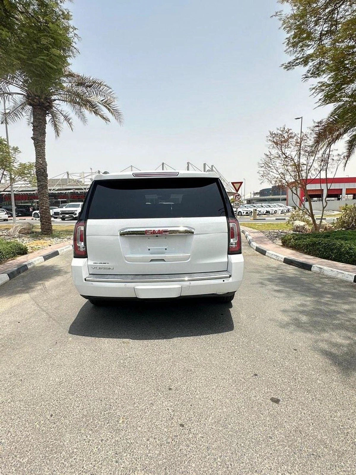 GMC Yukon Denali GMC Yukon Denali 2019 USA specs-20-0