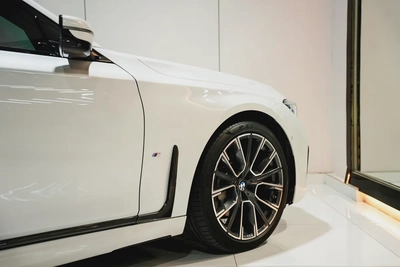 BMW 730 Li Master class-3