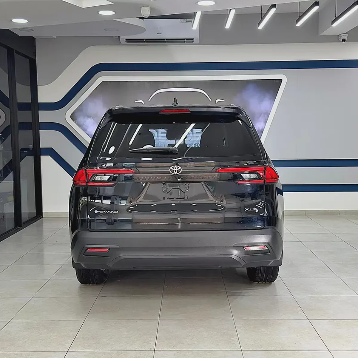 2024 Toyota Grand Highlander XLE-4-4