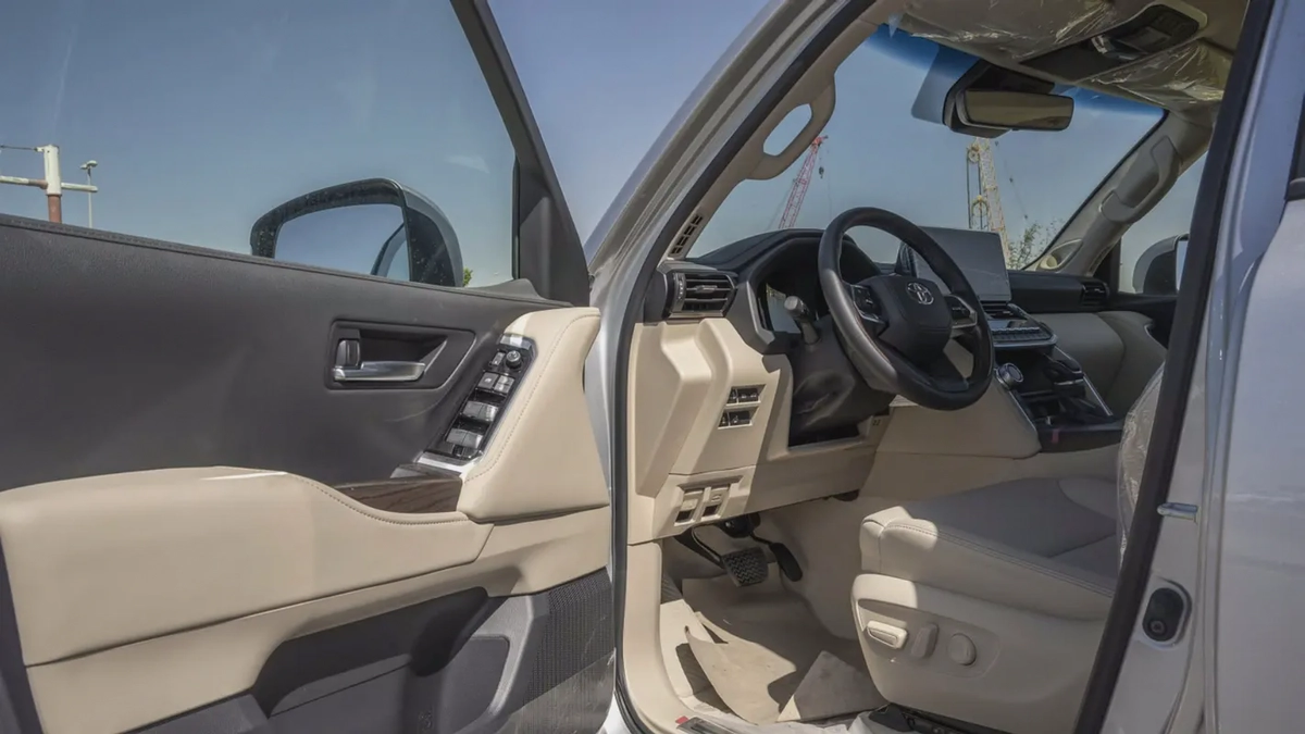 Toyota Land Cruiser GXR 3.5L | GCC Specs Brand New | 2026 | For Export |-14-14