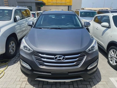 Hyundai santafe 2015 gary color GCC calen car-0