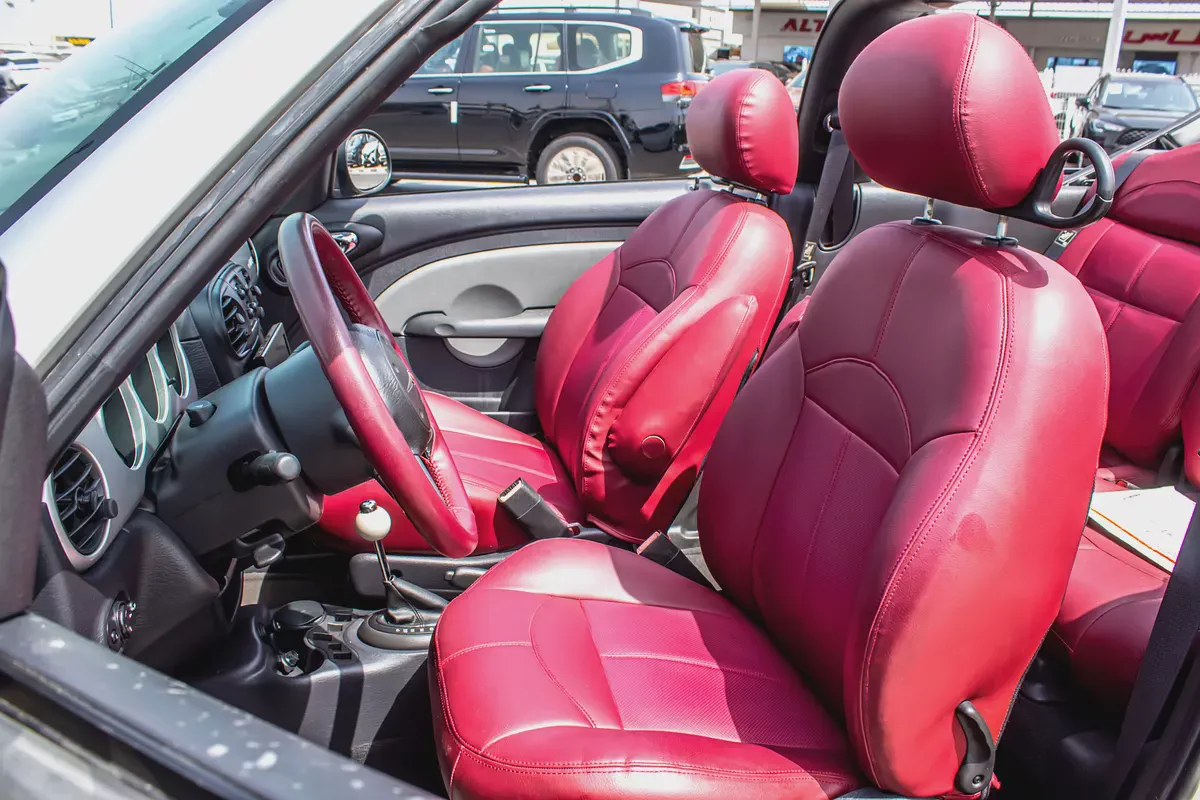 CHRYSLER PT CRUISER // - IMMACULATE CONDITION - // LOW MILEAGE-12-12