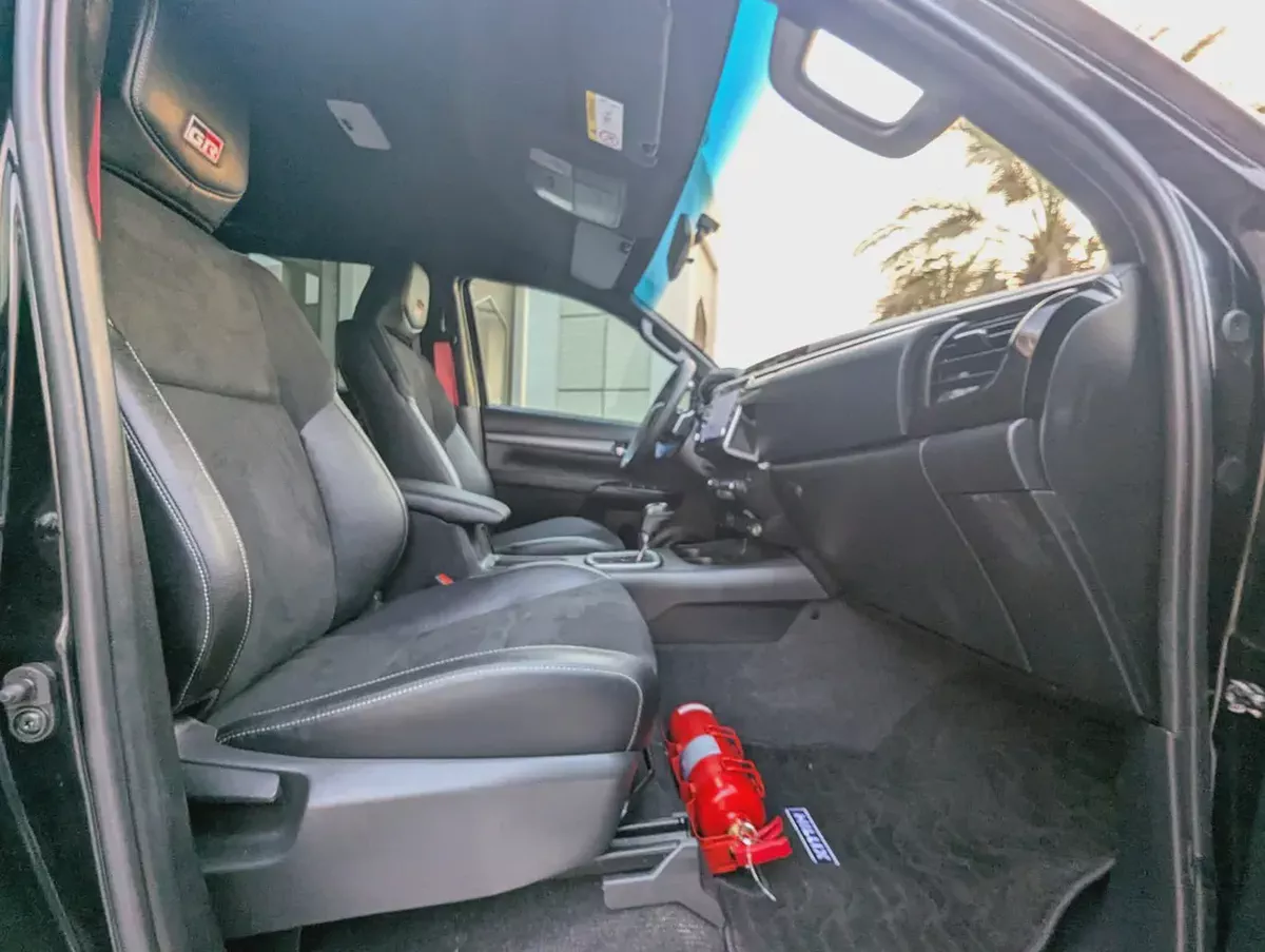 Toyota Hilux GR Sports 2024 GCC specs Double Cab Pickup Truck Excellent Condition-9-9