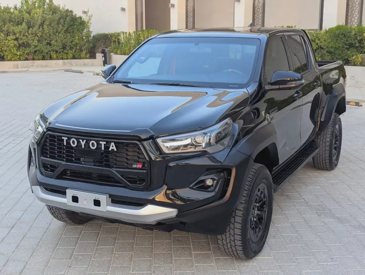 Toyota Hilux GR Sports 2024 GCC specs Double Cab Pickup Truck Excellent Condition-1-1