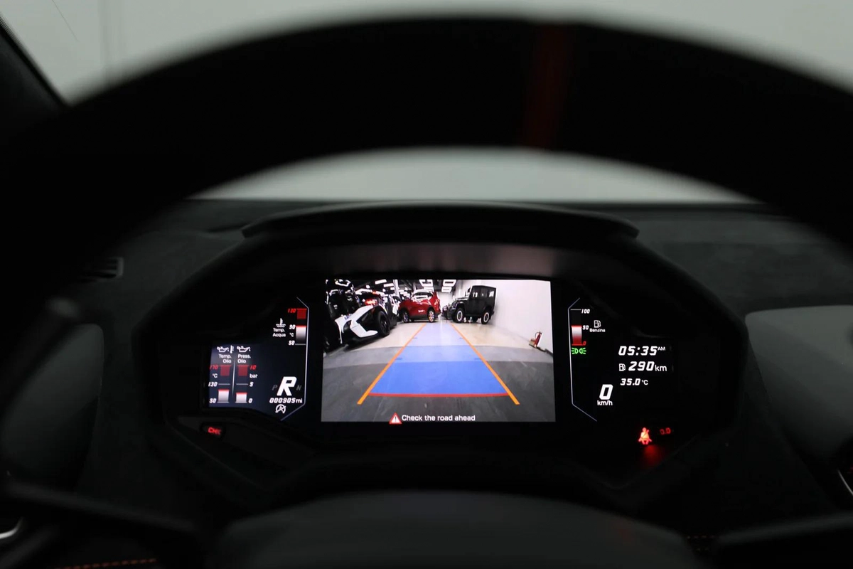 2022 Lamborghini Huracán STO for Sale | Track-Ready Supercar-2-2