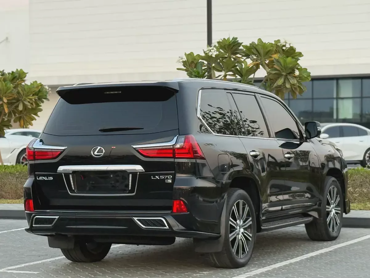 لكزس LX 5.7 خليجي 2018 صبغ الوكاله سجنتشر رقم واحد-3-3