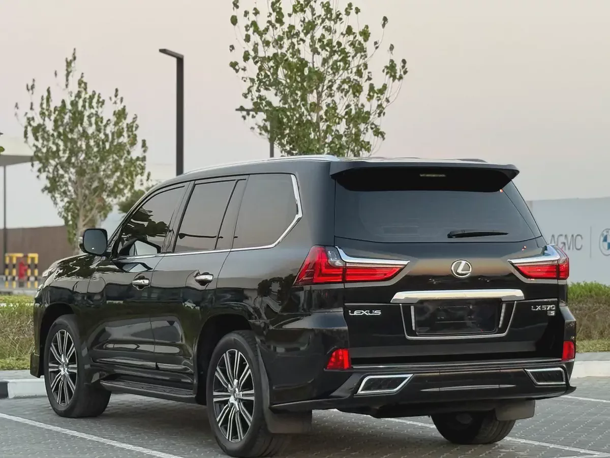 لكزس LX 5.7 خليجي 2018 صبغ الوكاله سجنتشر رقم واحد-4-4