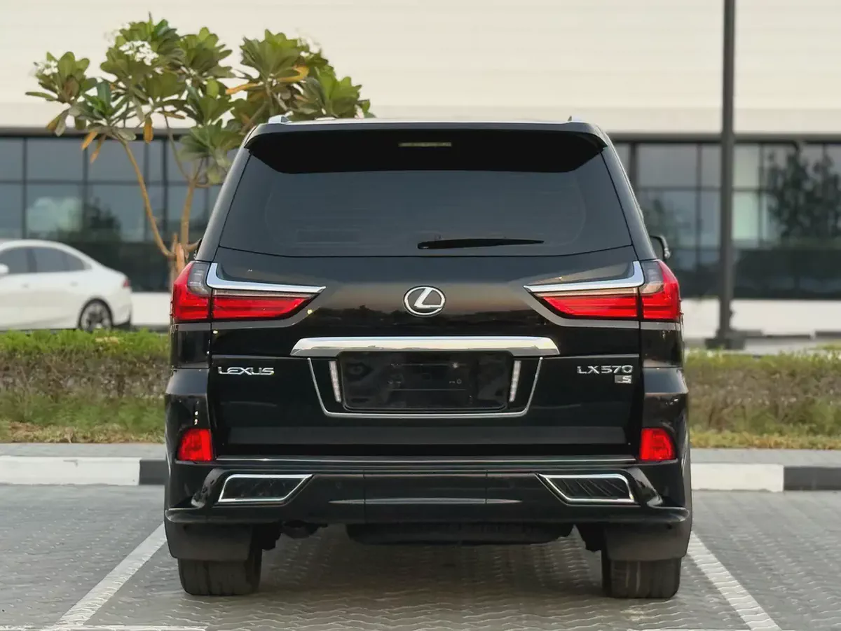 لكزس LX 5.7 خليجي 2018 صبغ الوكاله سجنتشر رقم واحد-5-5