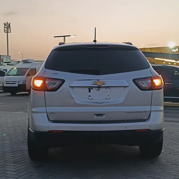 Chevrolet Traverse LT 2014 - American Specs - Well Maintained
