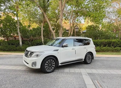 Nissan Patrol Gcc Single owner Cash, Inhouse finance and Bank Finance-0